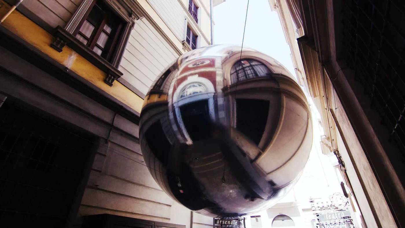 prodizione-video-fuori-salone-meta-physical-exhibition-jcp-clip-orizzontale-master-v3.jpg
